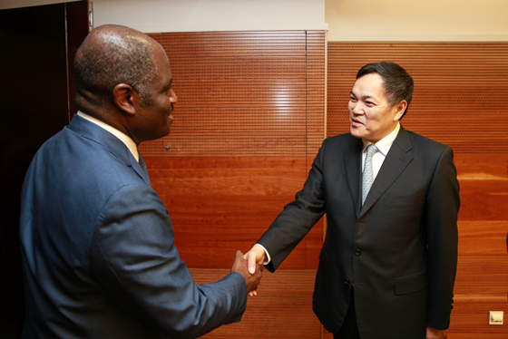 Mission en Chine de M. Régis IMMONGAULT, Ministre du Développement durable, de l’Economie et de la Promotion des investissements et de la prospective, du 9 au 15 novembre 2015.